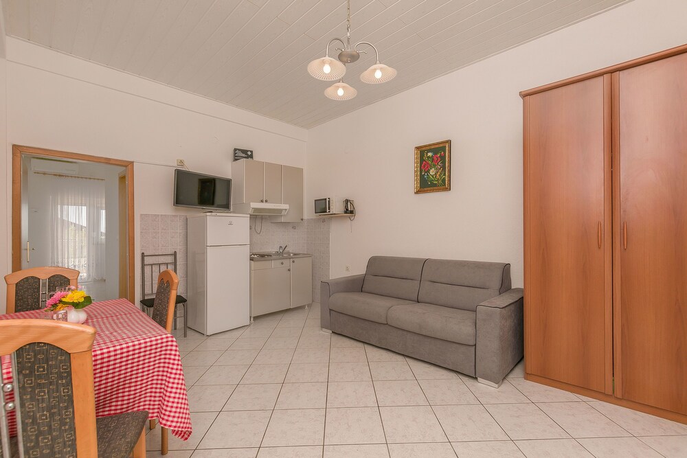 Apartments Luca