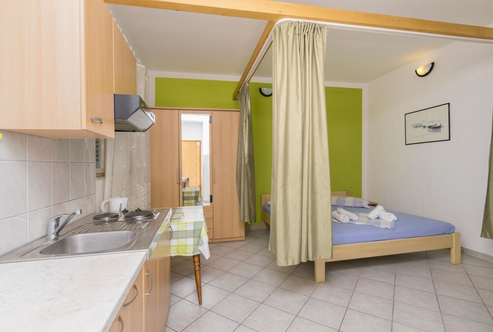 Apartments Mirko