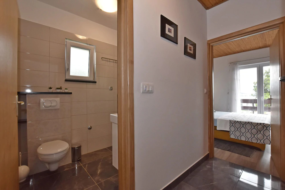Apartments Mladen