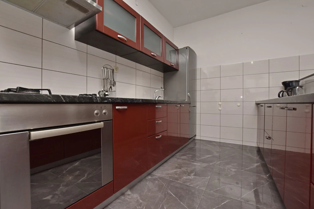Apartments Mladen