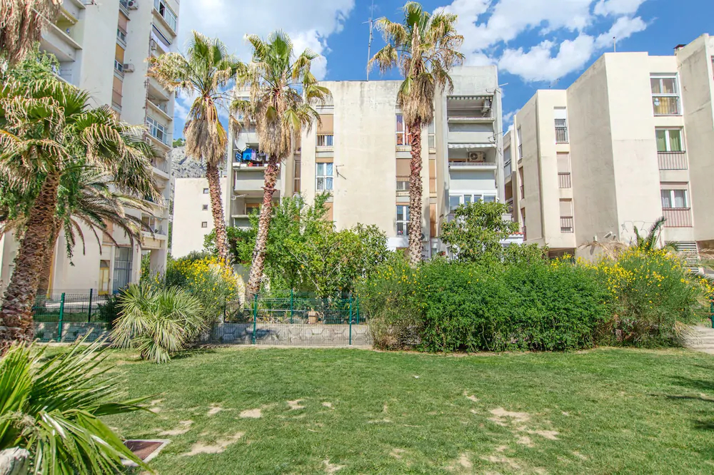 Apartments Roza