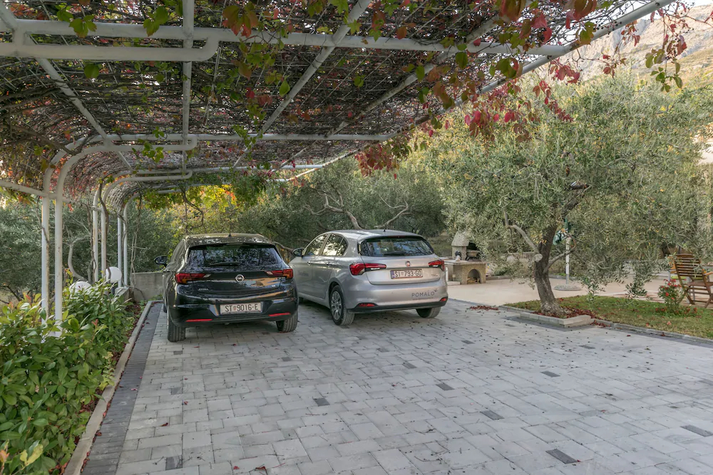 Apartments Tonci