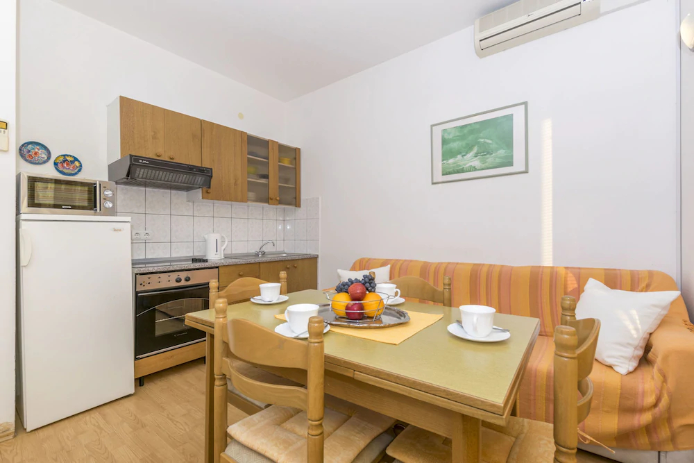 Apartments Tonci