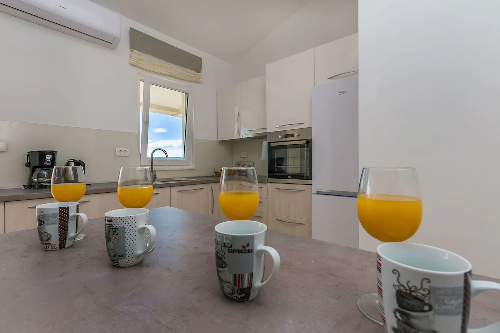Apartments Villa Aquamarine