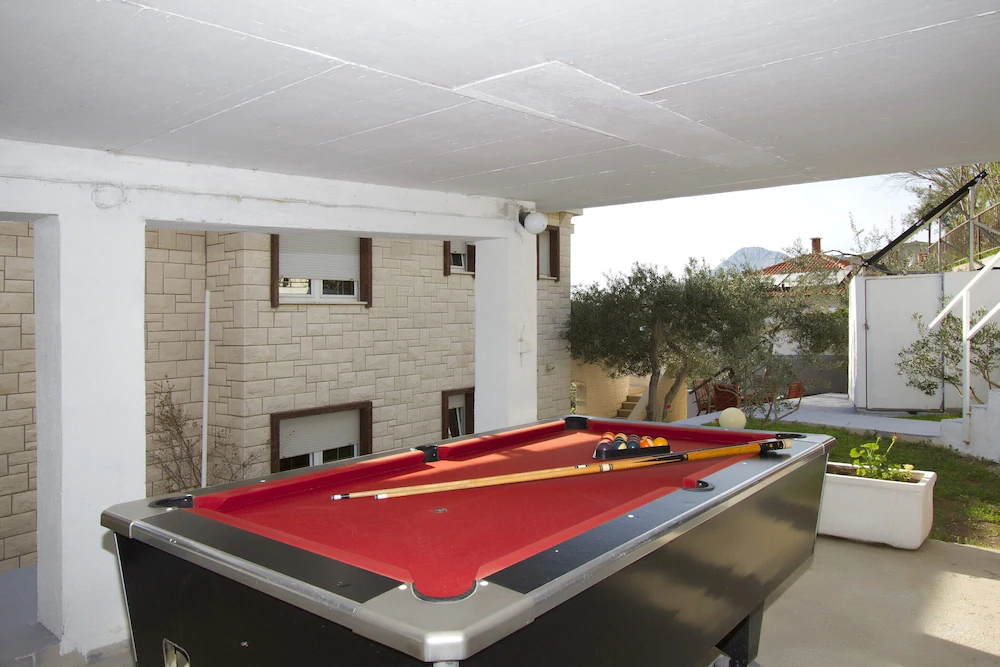 Apartments Vrdoljak