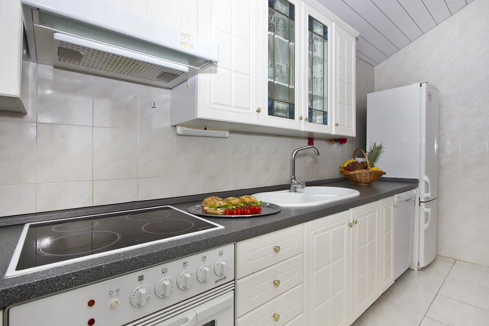 Apartments Vrdoljak