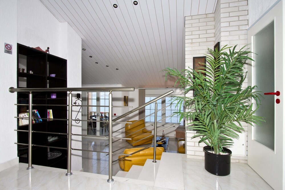 Apartments Vrdoljak