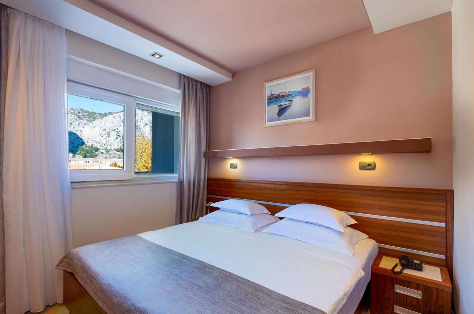 Hotel Plaža Omiš