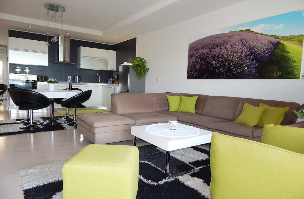 Lavander Apartments