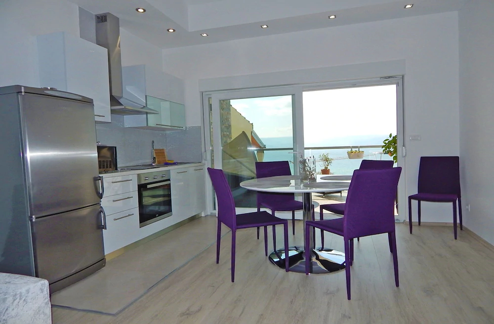 Lavander Apartments