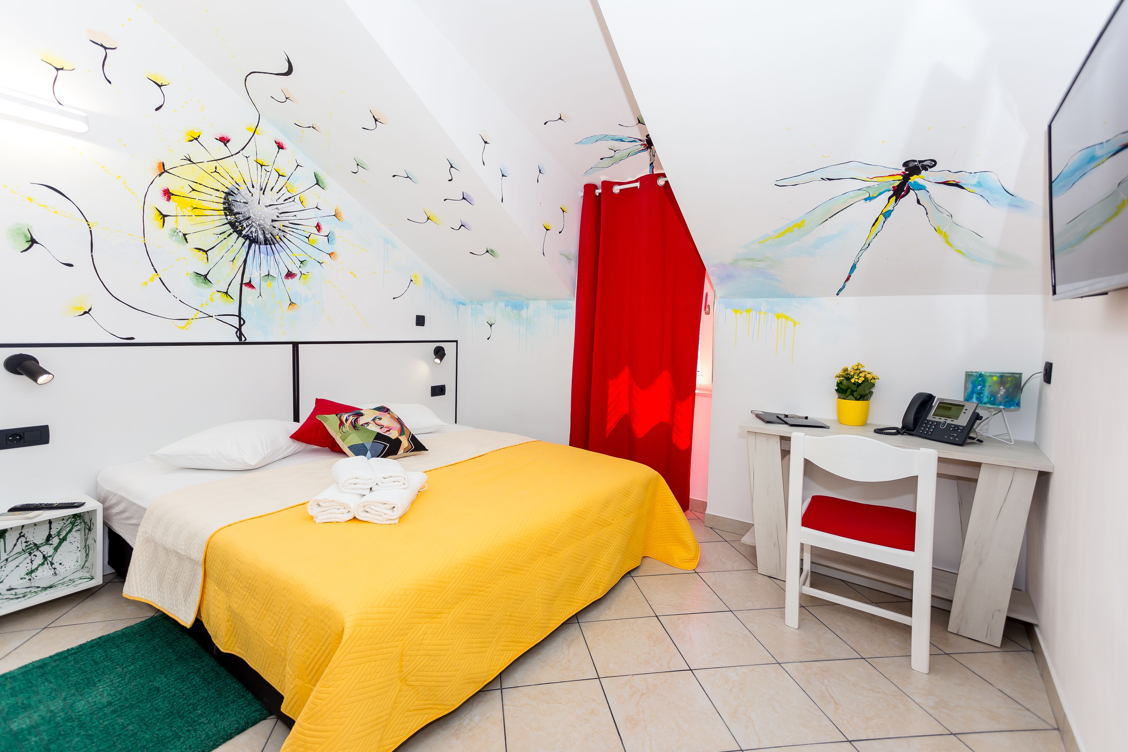 Mima's Rooms