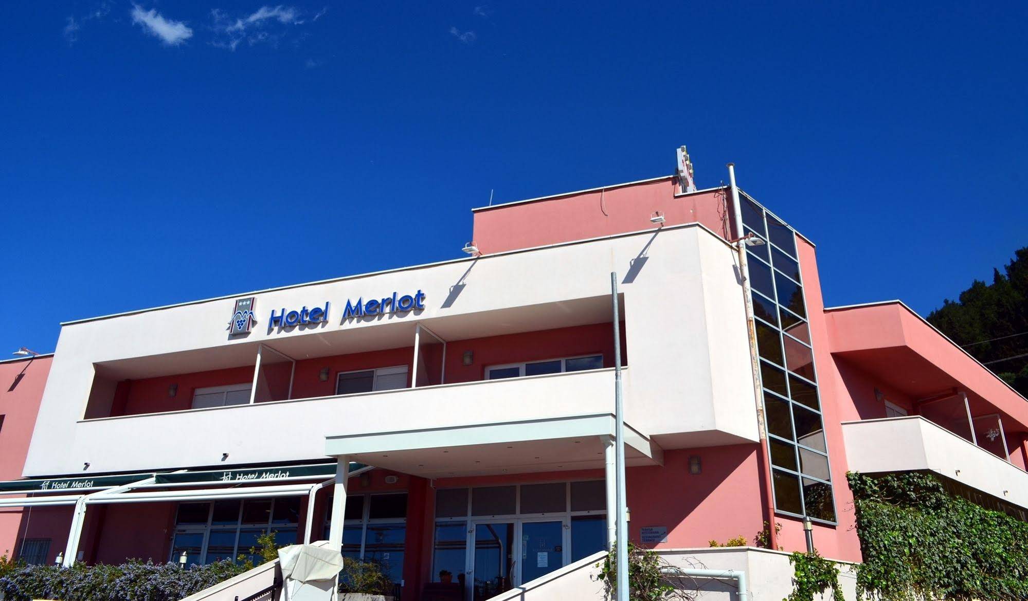 Hotel Merlot