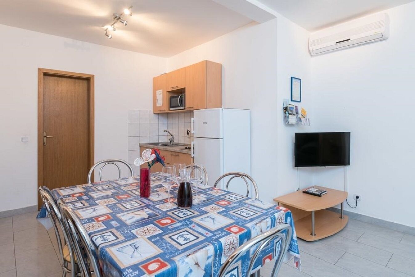 Apartments Ivo