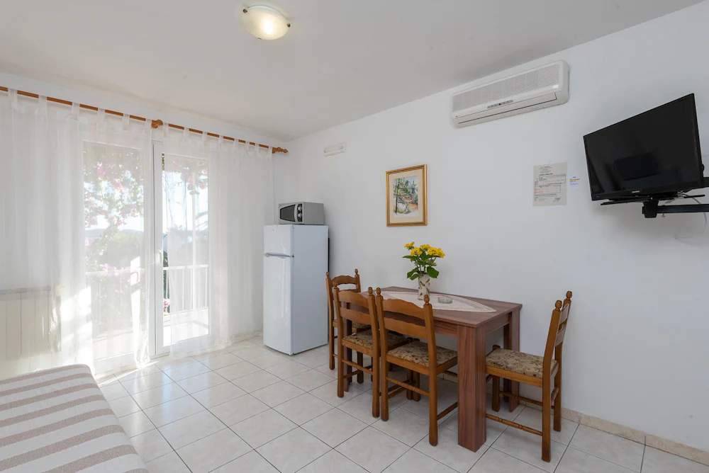 Apartments Jaksa
