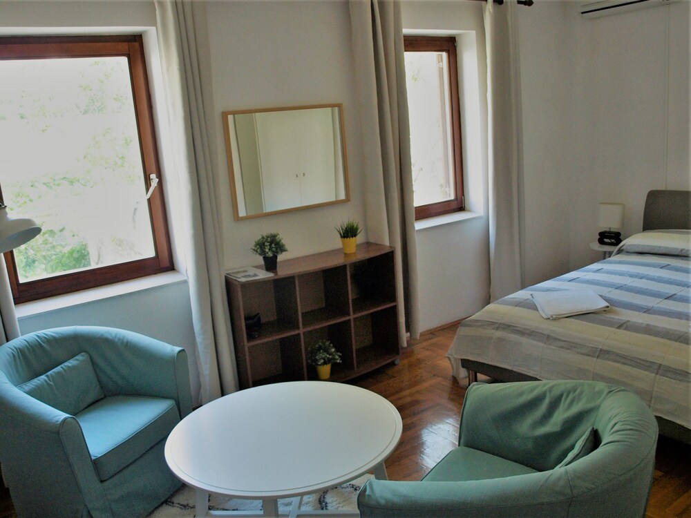 Apartments Lada