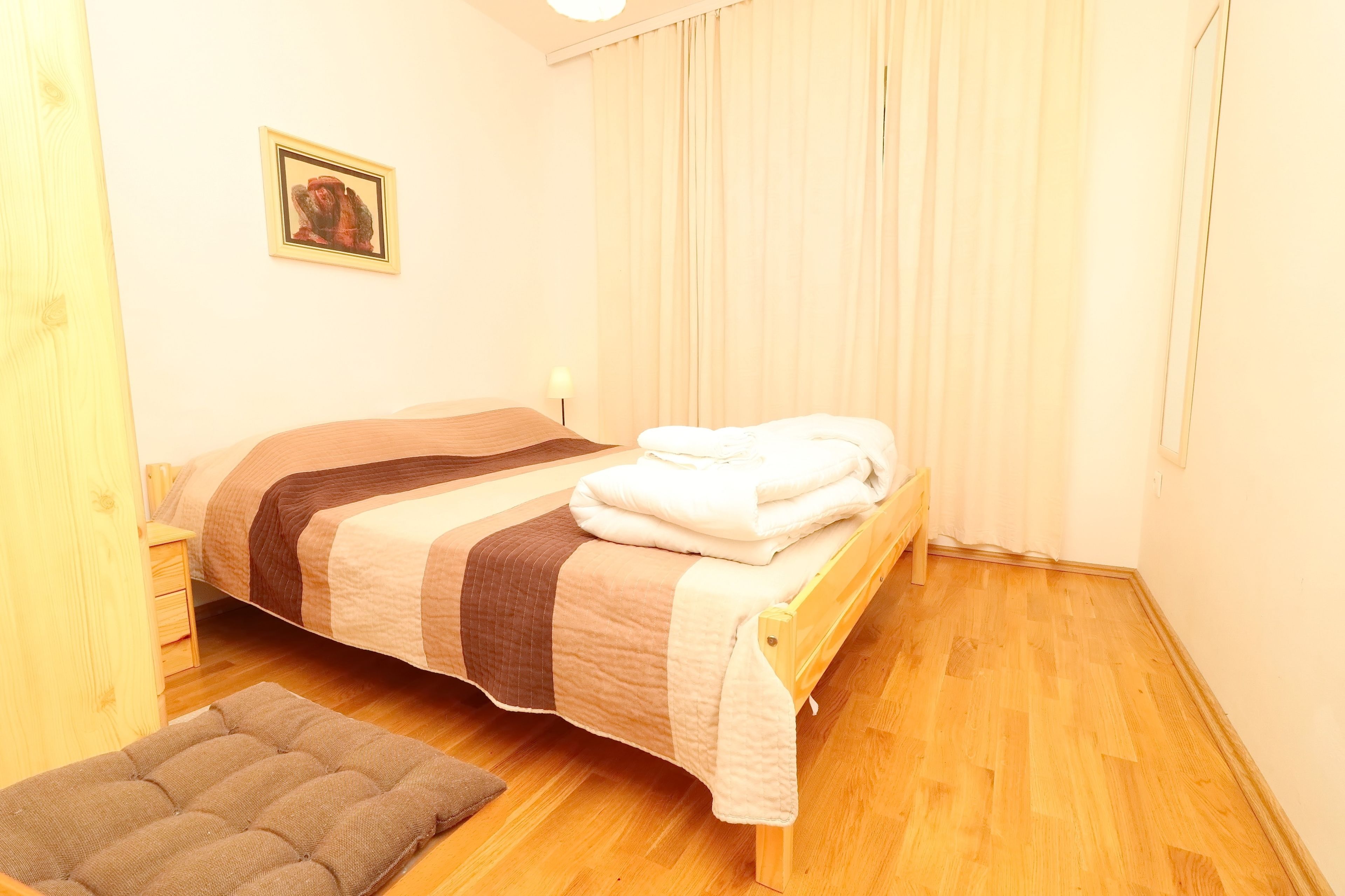 Apartments Trstenica