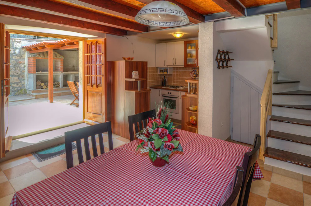 House Lazar