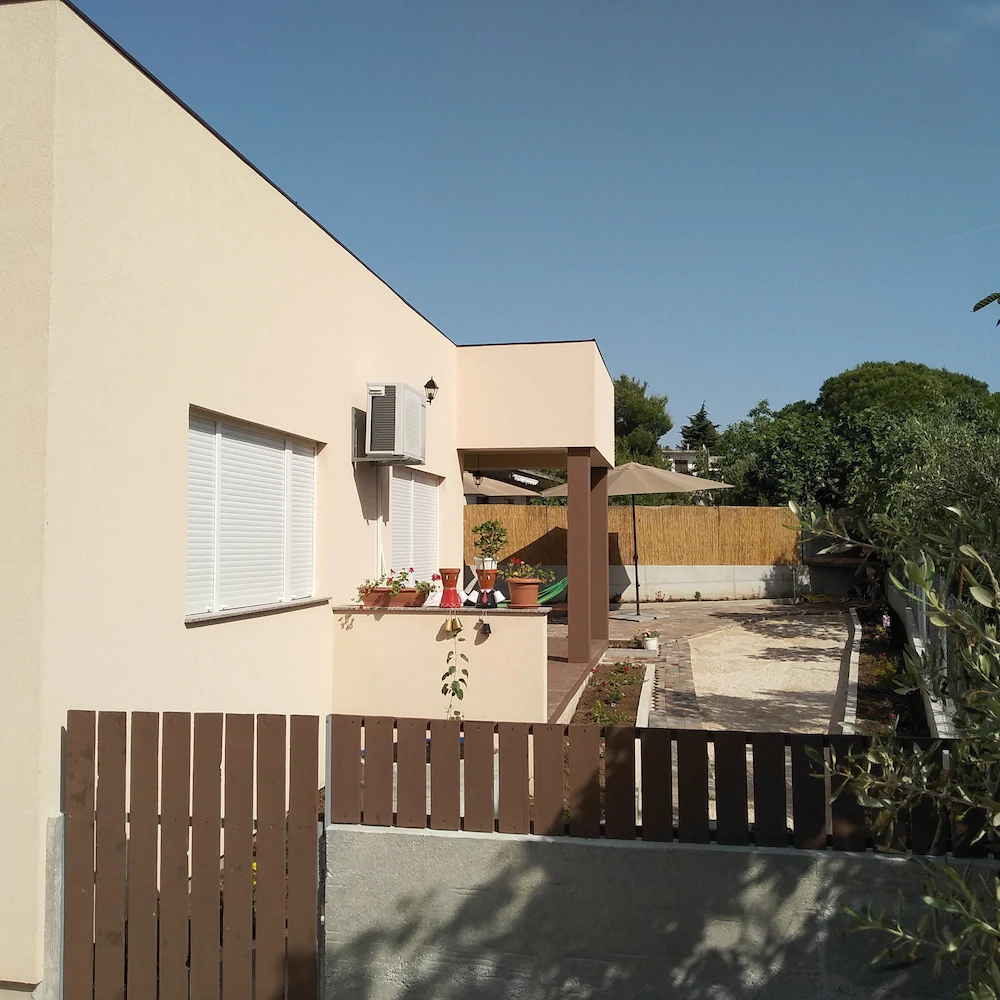 Holiday House Meri