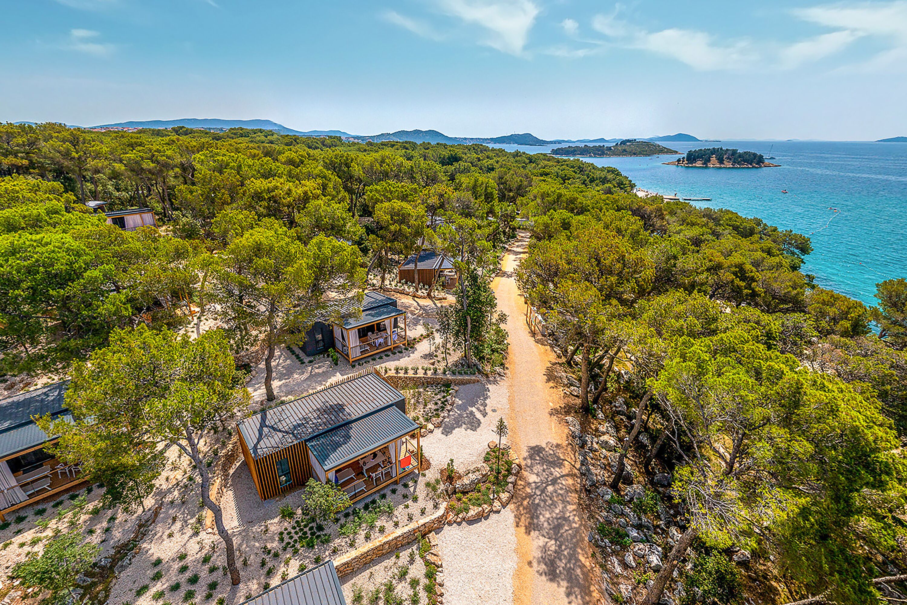 Pine Beach Pakostane - Glamping Homes