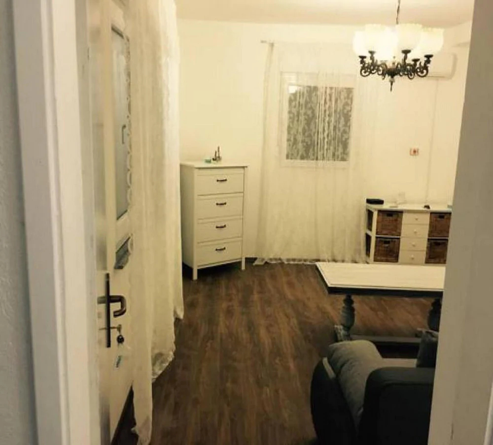 Apartments Mira