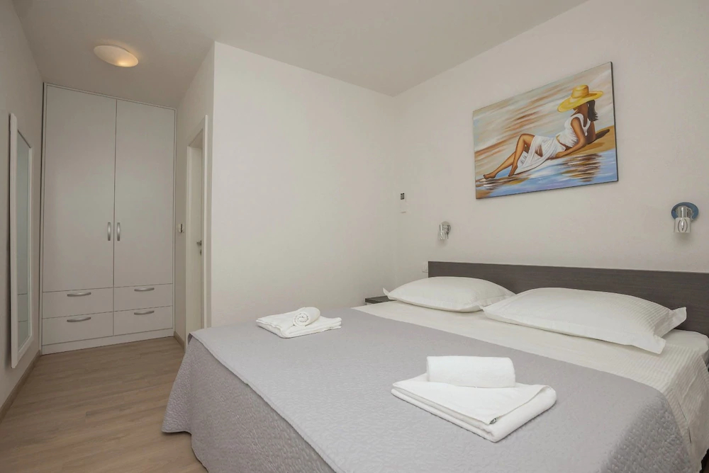 Apartment Mladen