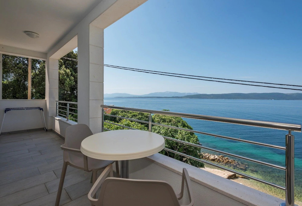 Apartment Mladen