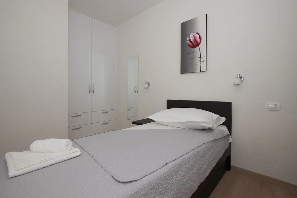 Apartment Mladen