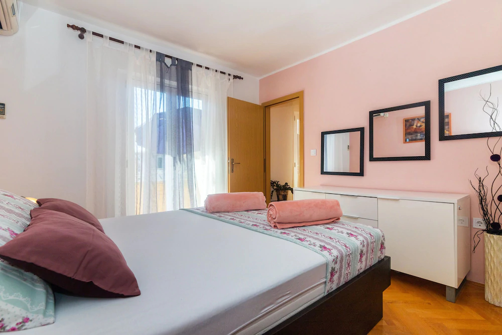 Apartments Matko