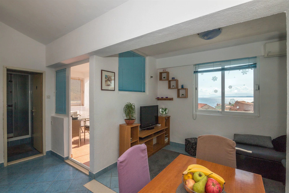 Apartments Tolj