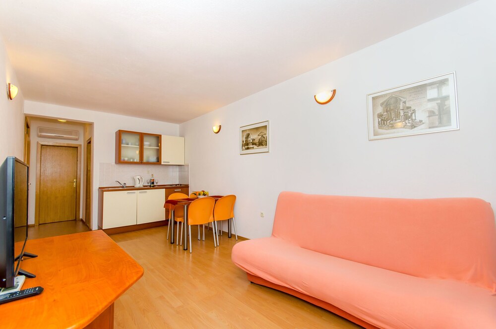 Apartments Villa Skala