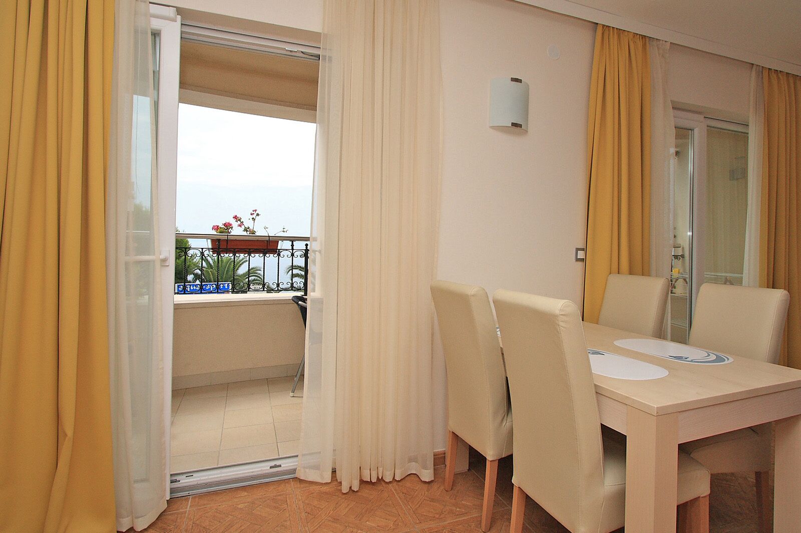 Turisticki Apartmani Natalia