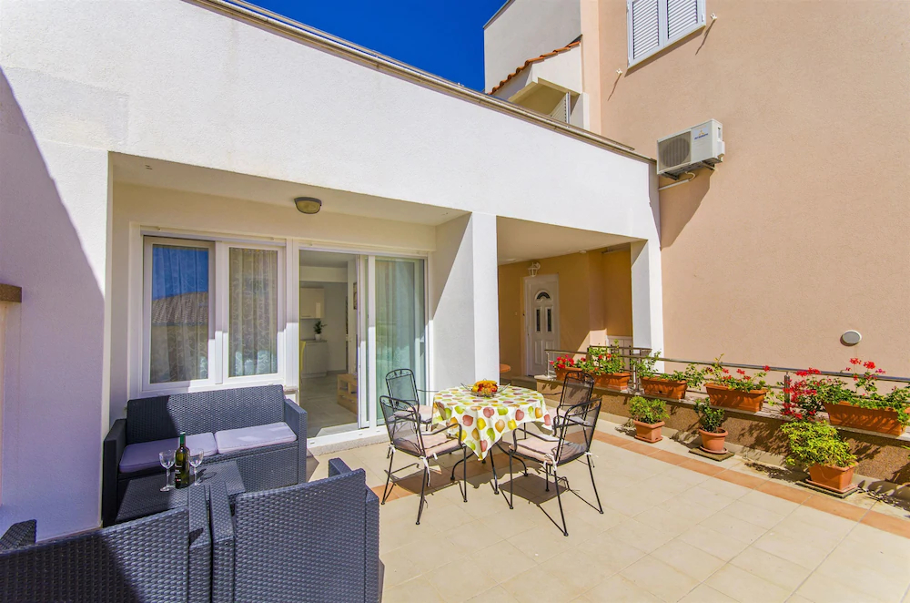 Apartments Darko
