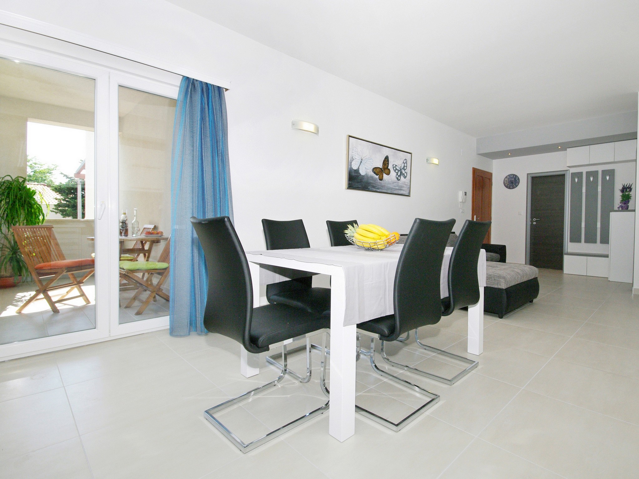 Apartments Elza