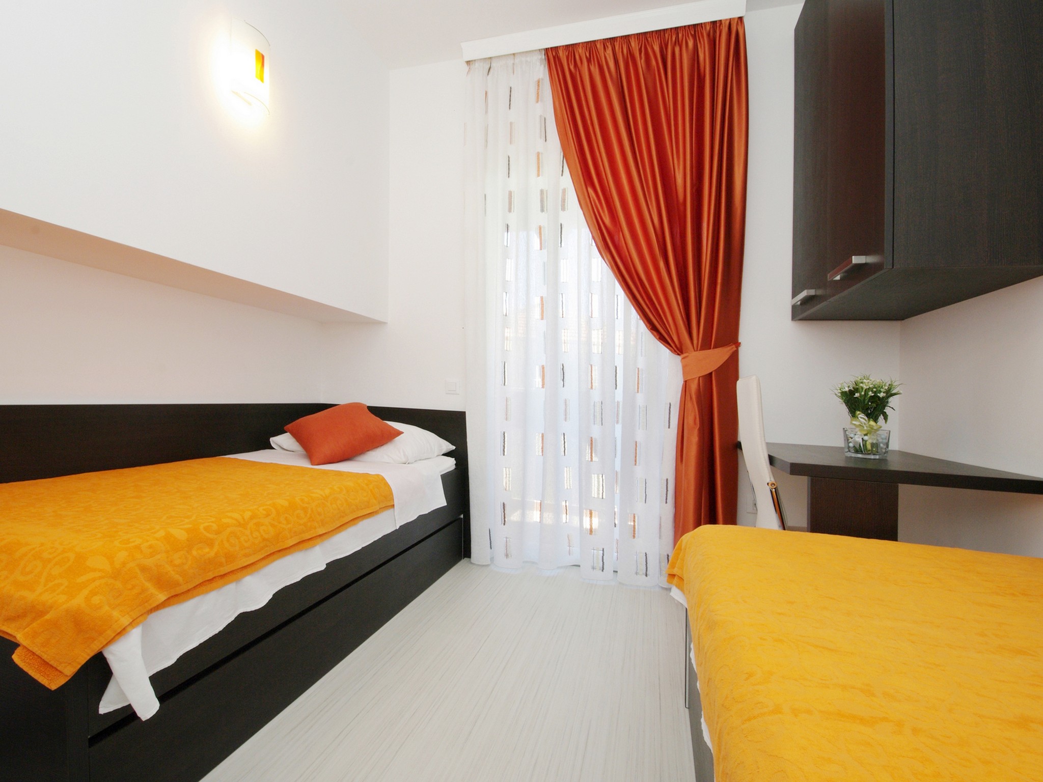 Apartments Elza