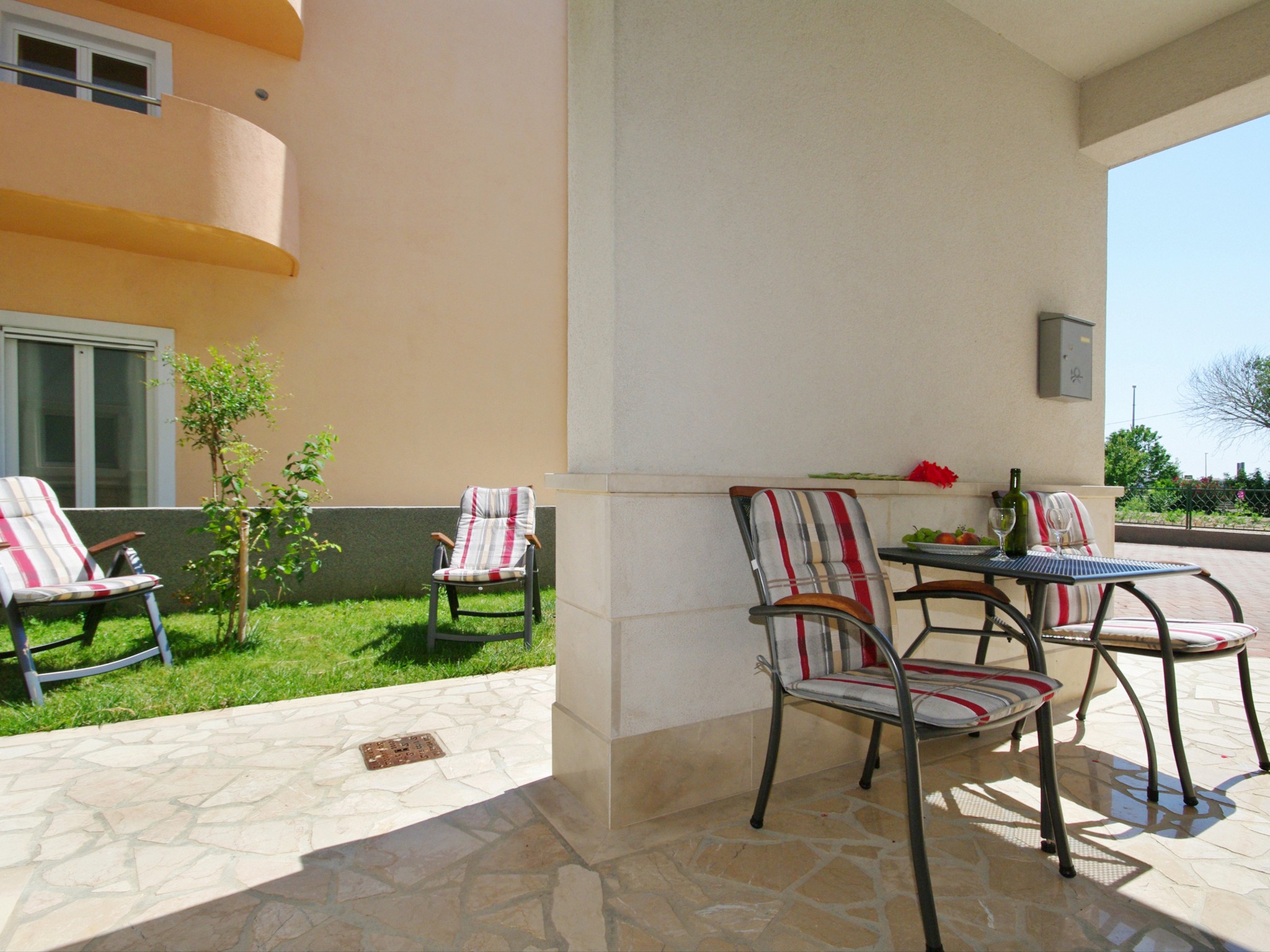 Apartments Elza