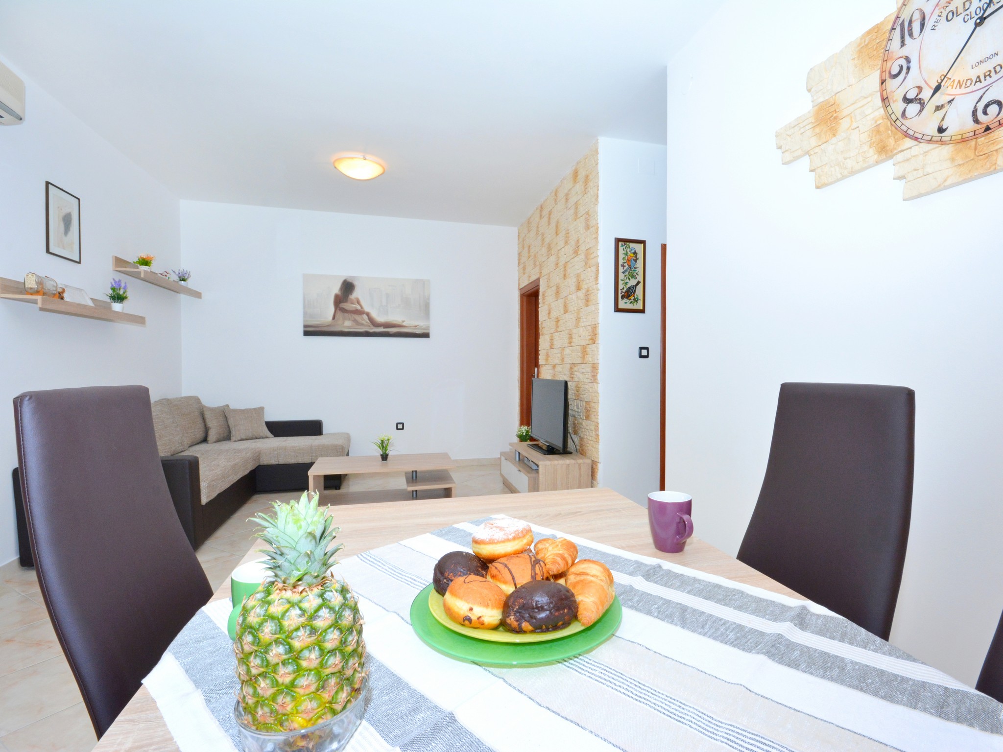 Apartments Elza