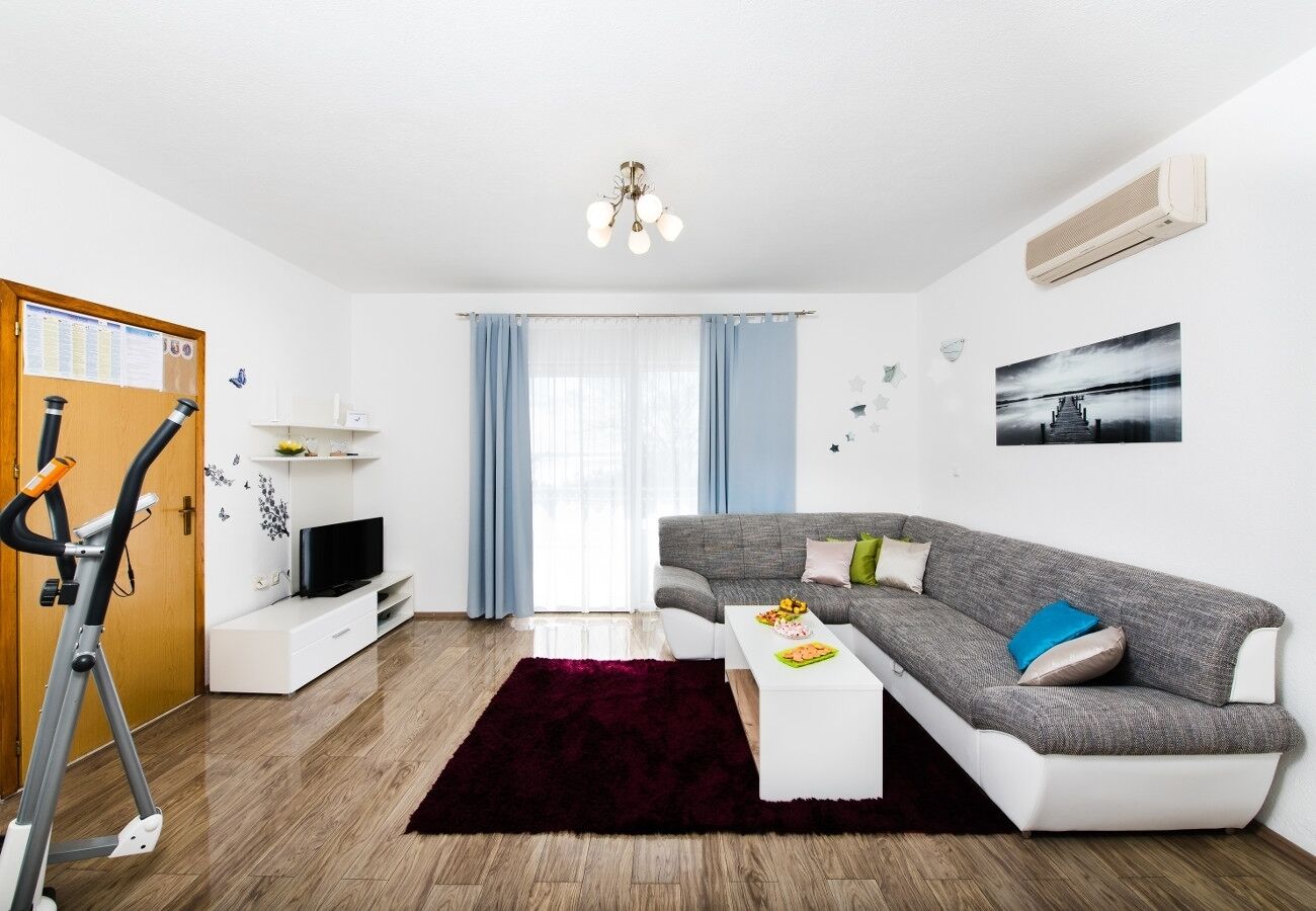 Apartments Mariska
