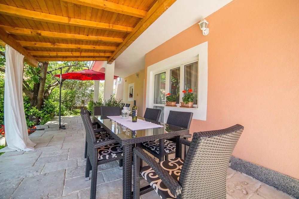 Apartments Milas
