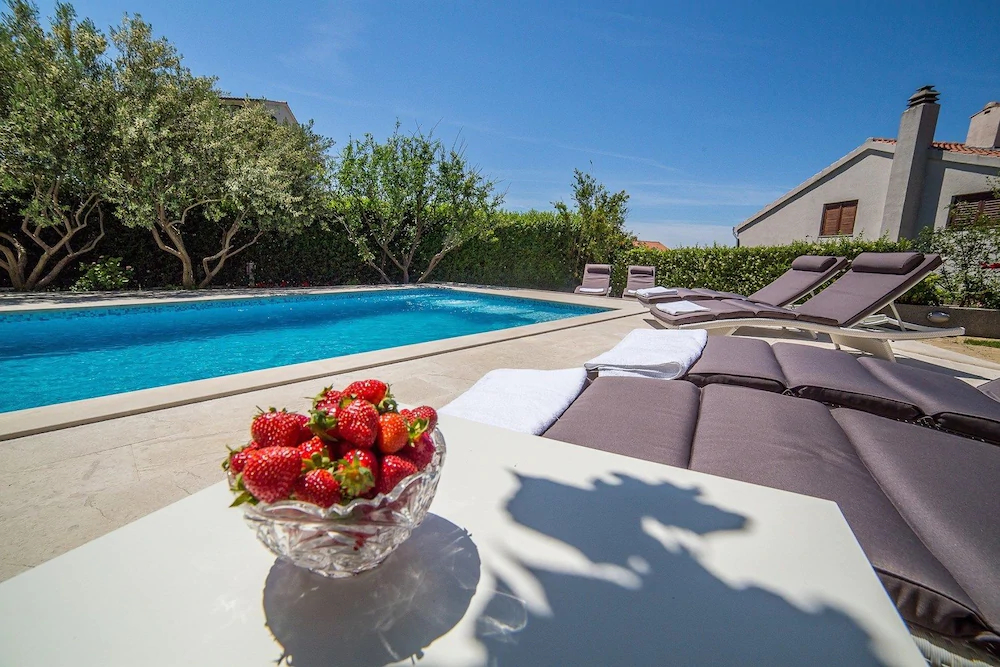 Apartments Milas