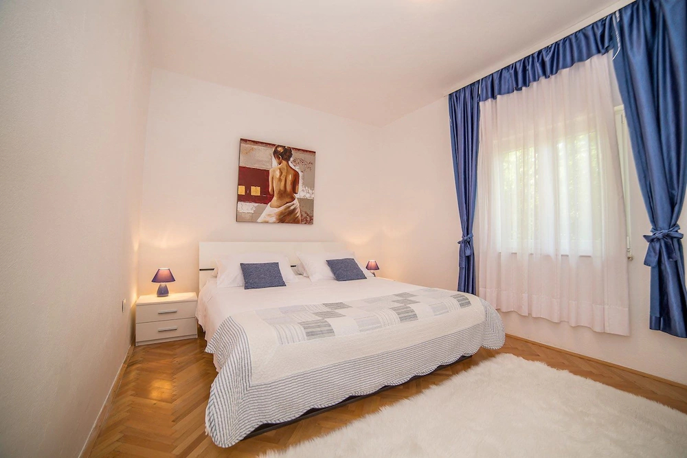 Apartments Milas