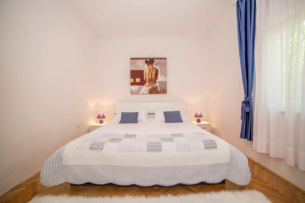 Apartments Milas