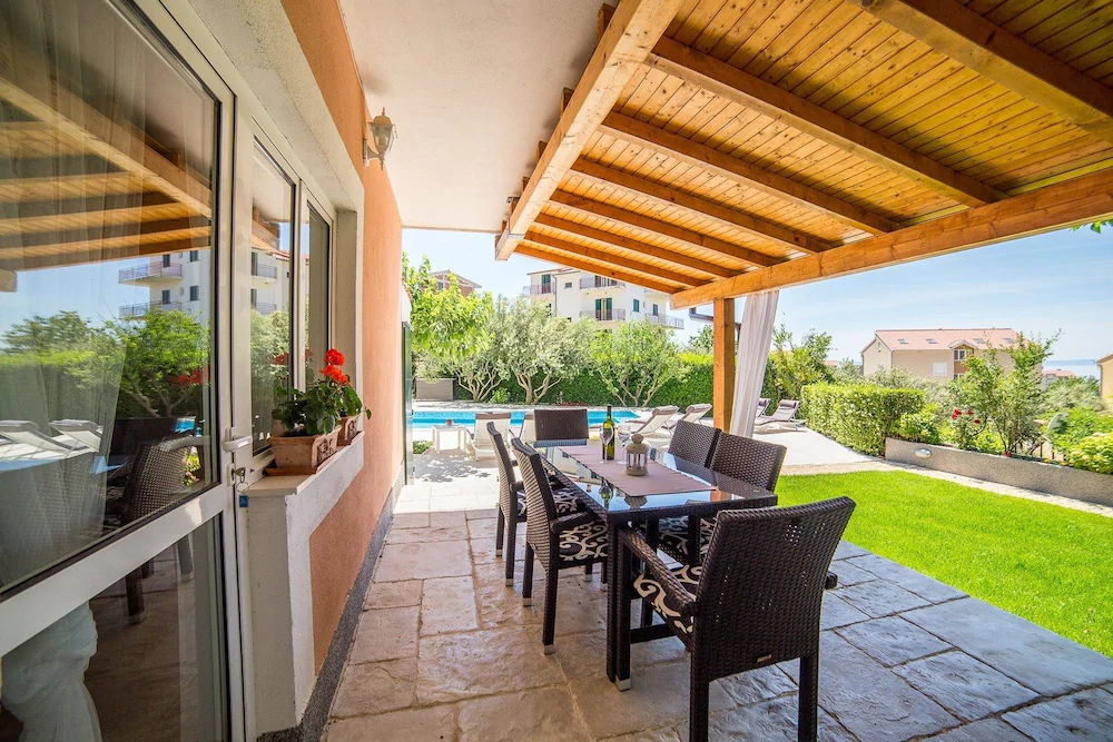 Apartments Milas