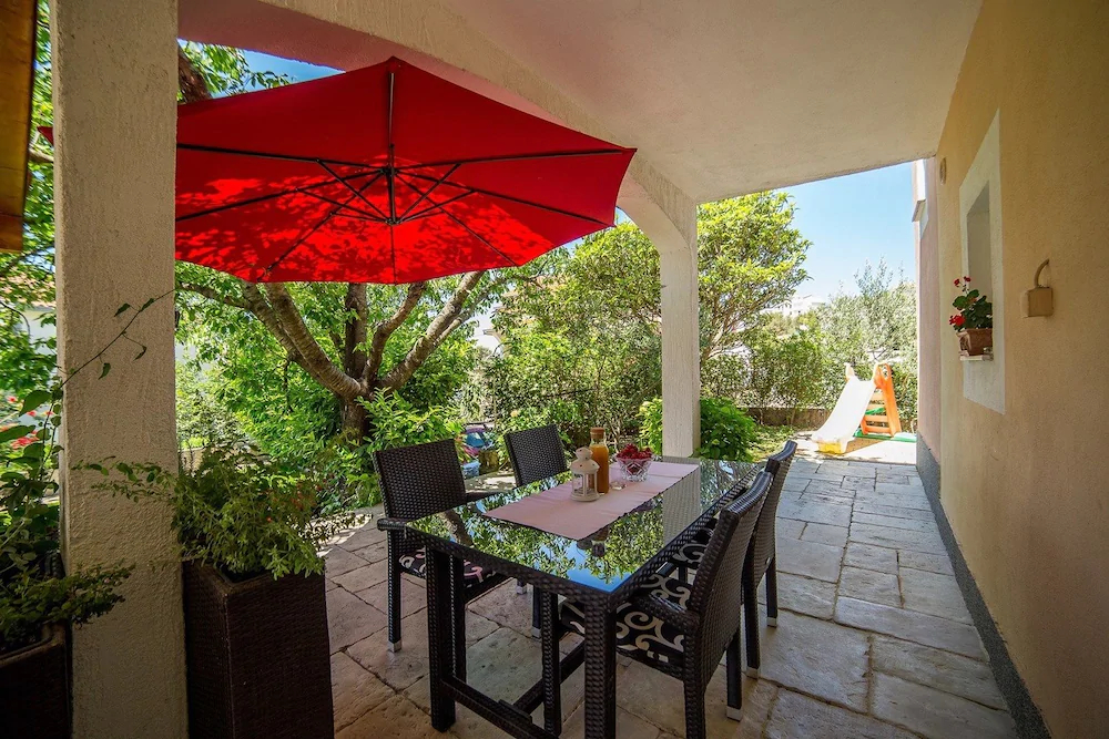 Apartments Milas
