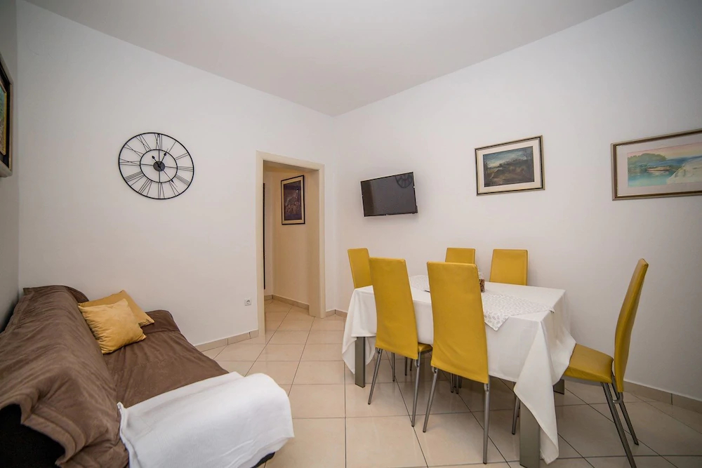 Apartments Milas