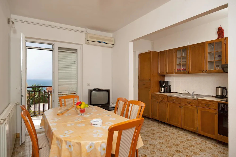 Apartments Radeljic