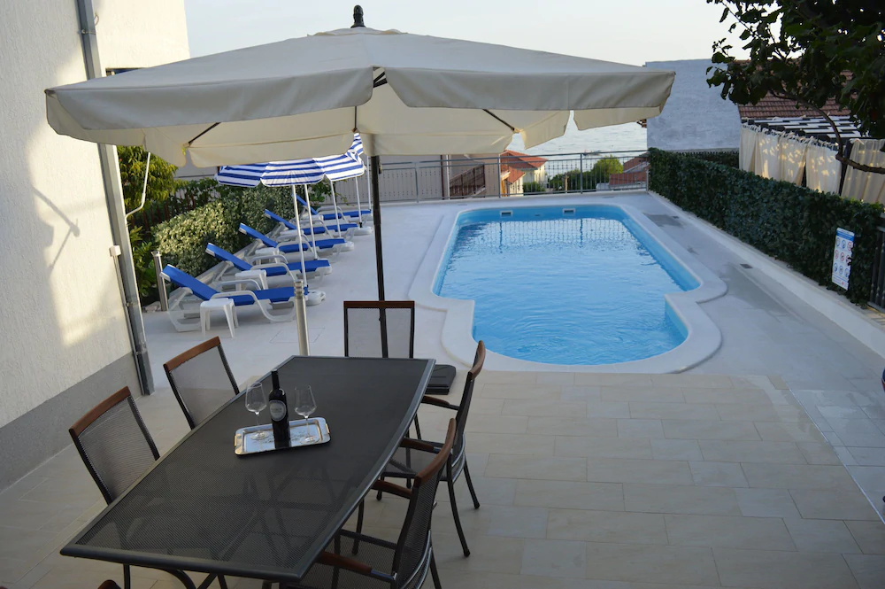 Apartments Vinka