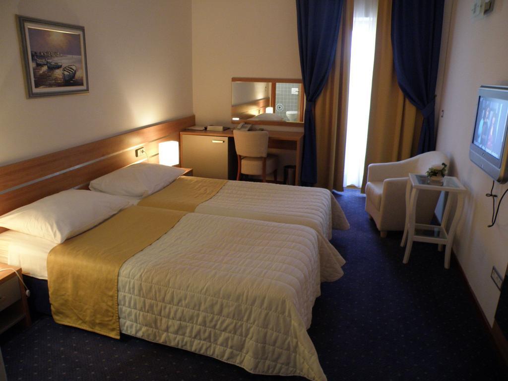 Hotel Eden