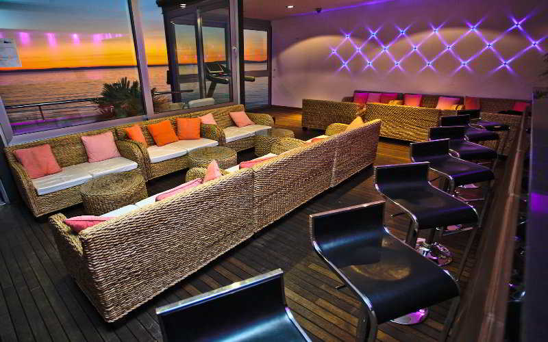 Hotel Jona