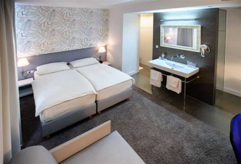 Hotel Jona