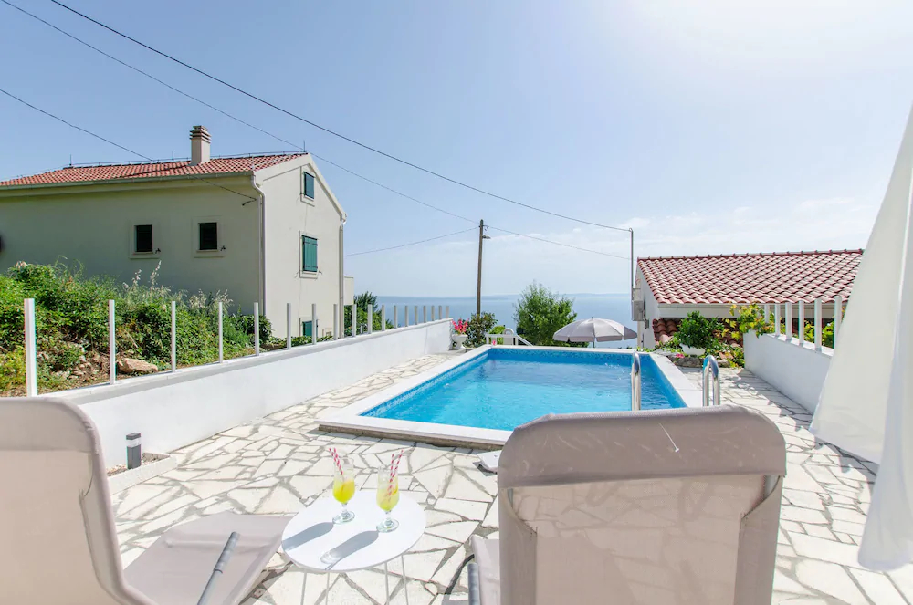 House Roza
